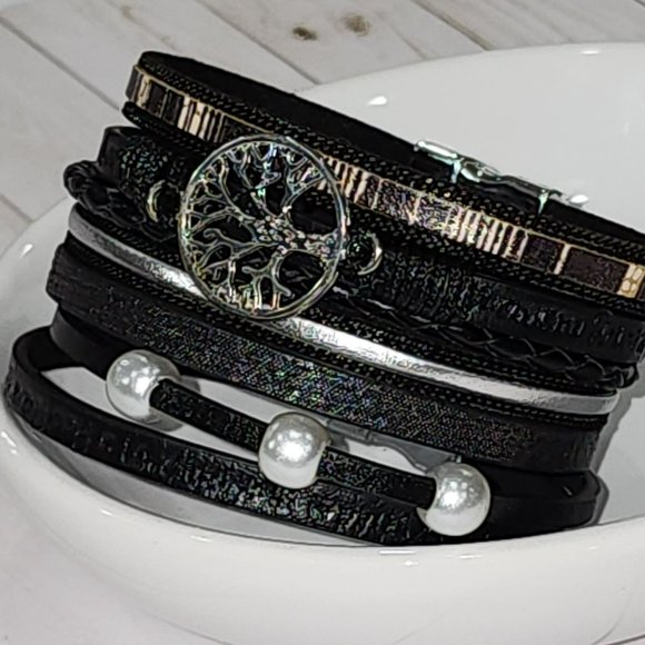Multy Layers Leather Bangle Magnetic Bracelet for Men and Women 7.5in‎ - Black - Picture 6 of 9